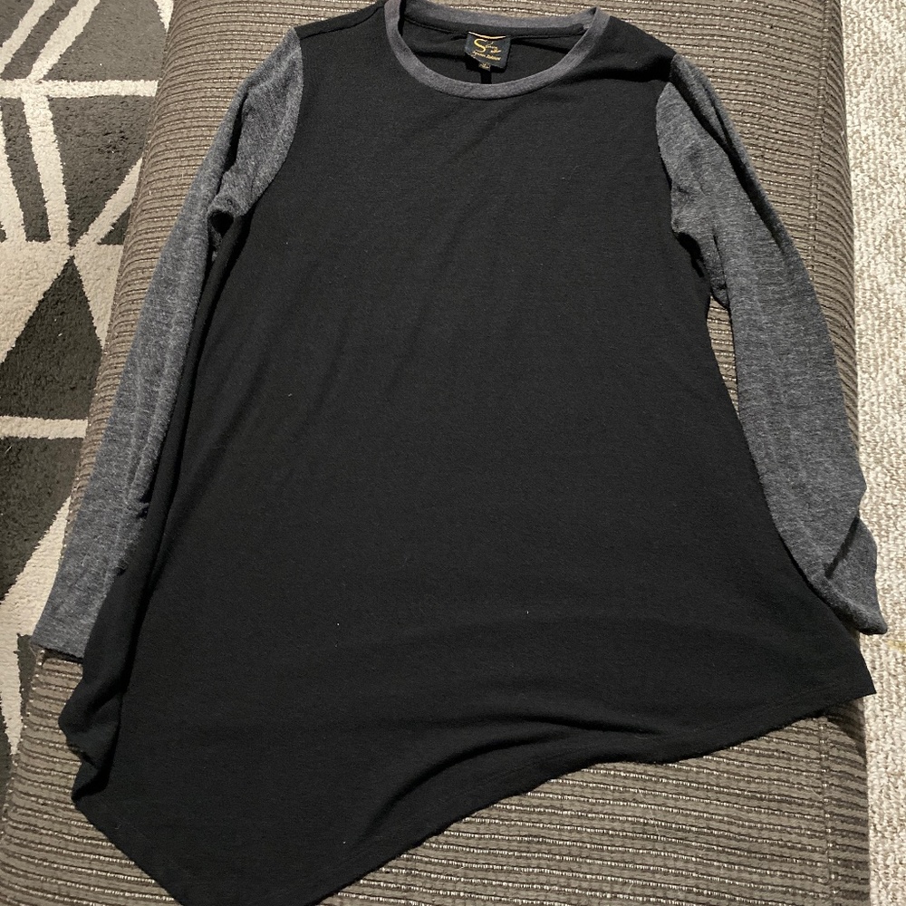 Womens Serena Williams sweater